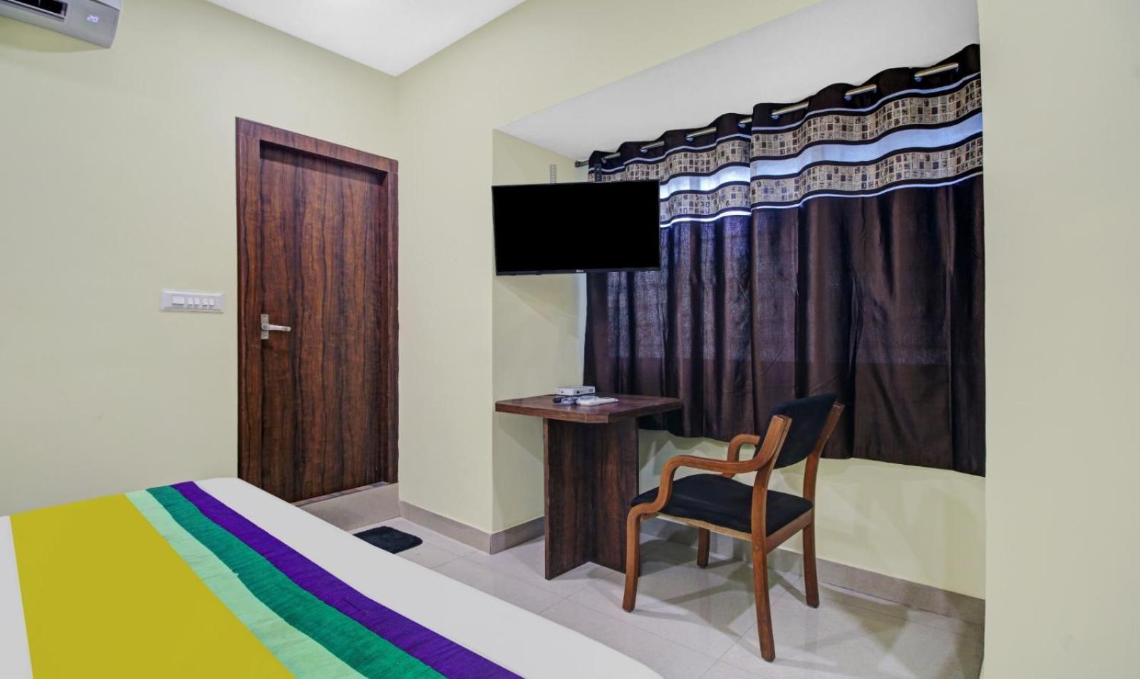 Hotel Park Central Колката Екстериор снимка